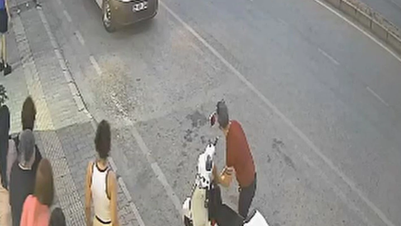 Samsun’da vicdanları sızlatan olayda yeni gelişme: Kediye tekme atan Şüpheli gözaltında!