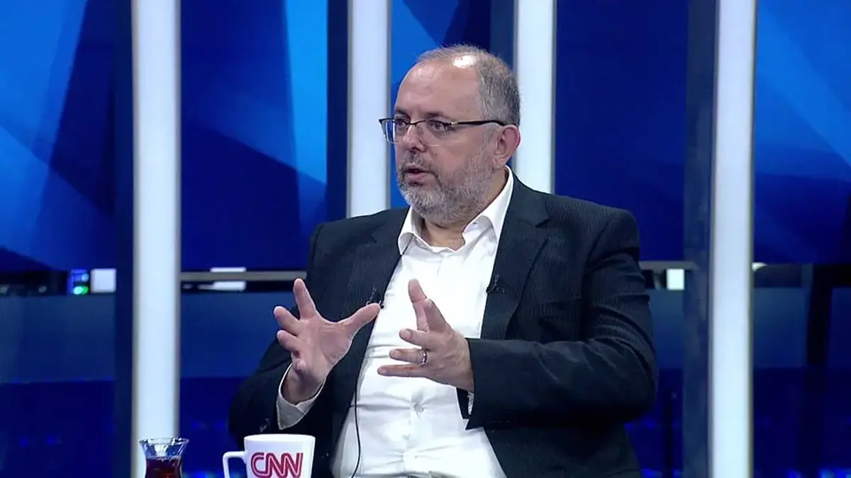 Prof. Dr. Erhan Afyoncu'dan CNN TÜRK'te nüfus krizine ilişkin dikkat çeken öneri