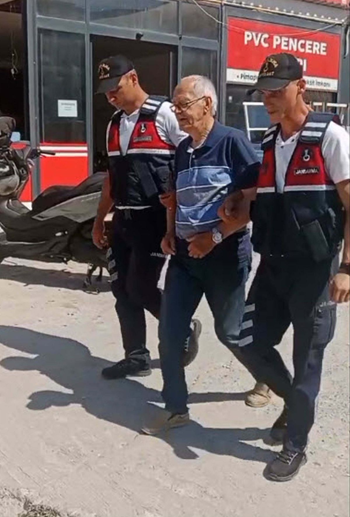 Kooperatif başkanı gözaltına alındı