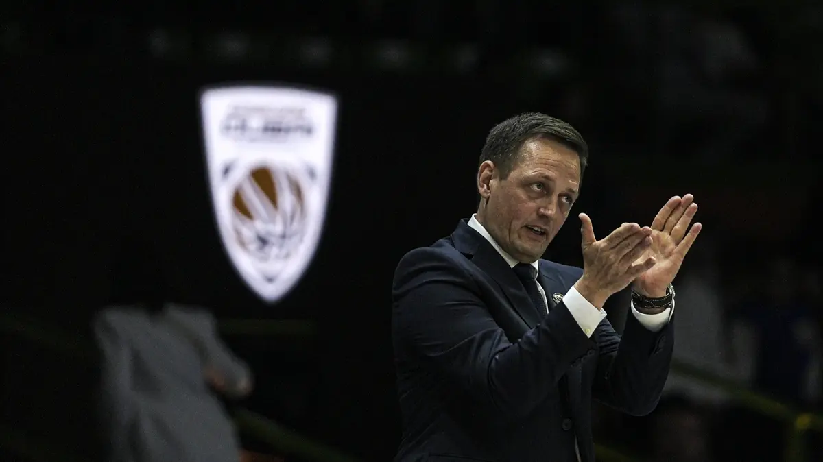 Aleksander Sekulic resmen Barcelona'da