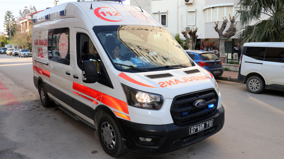 Denizli'de havuza düşen 6 yaşındaki Ayyüce 3 günlük yaşam mücadelesini kaybetti