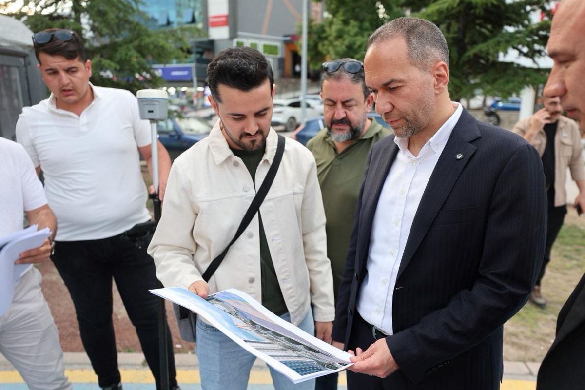 Niğde Belediyesi'nden Bor yoluna 3 yeni yaya üst geçidi