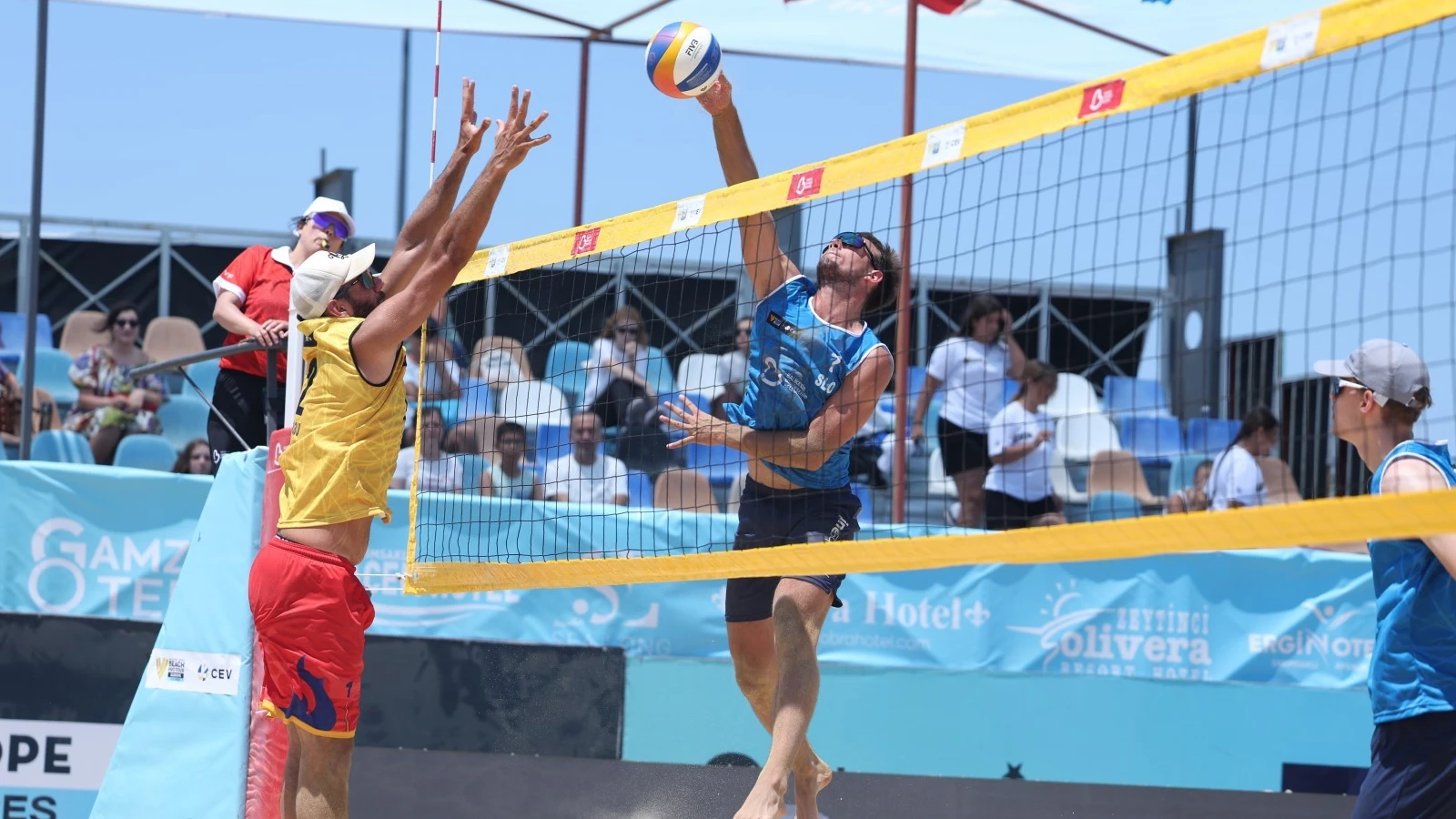 Plaj Voleybolu Dünya Turu'nda Balıkesir Etabı sona erdi