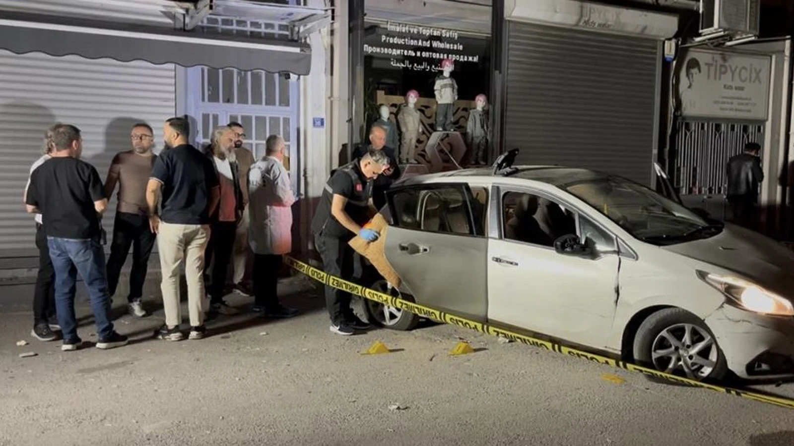Bursa'da polis kıskacına giren şüpheli yakalanacağını anlayınca silahla yaşamına son verdi