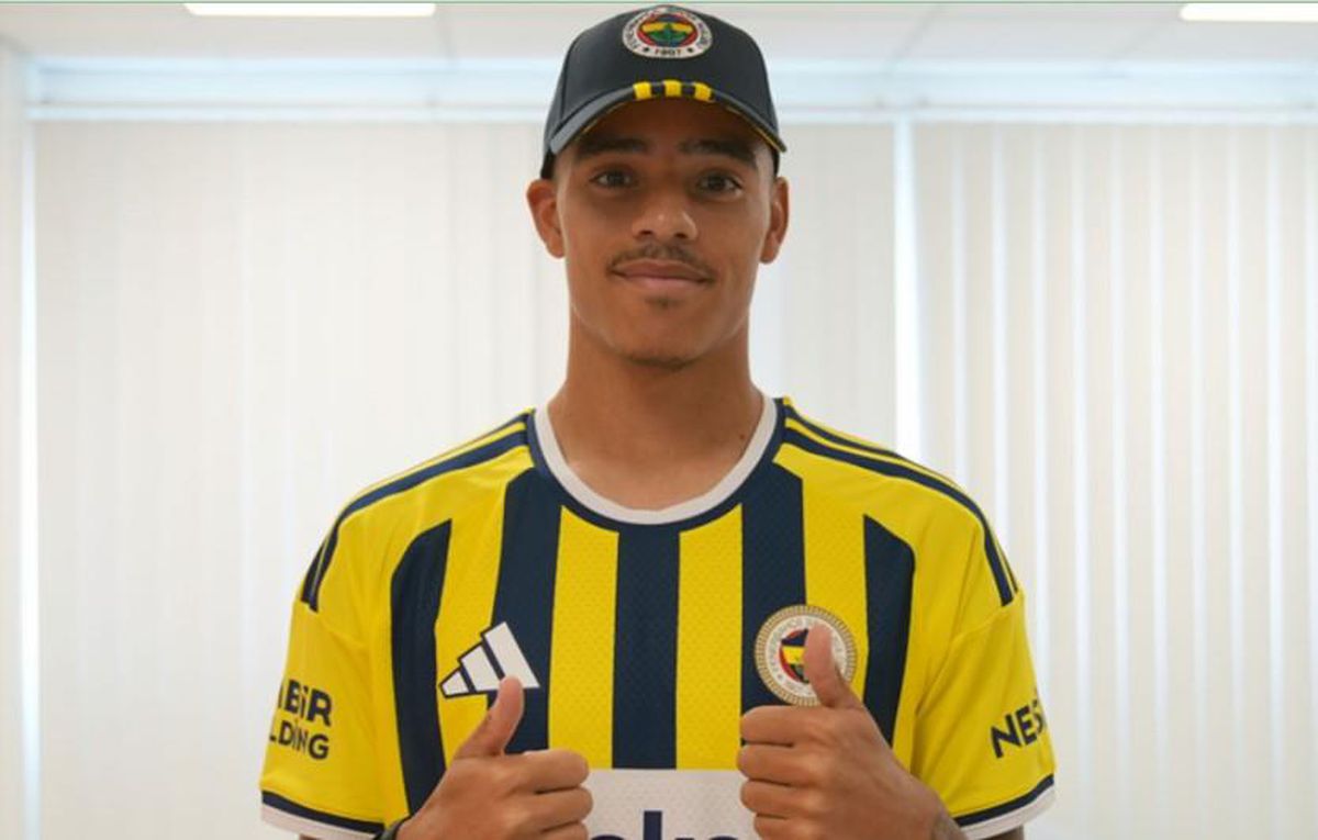 Greenwood saat kaçta İstanbul'a inecek, Greenwood hangi havalimanına inecek?