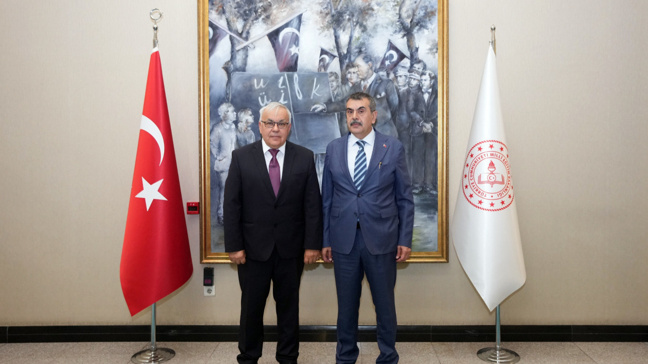 Bakan Tekin, Rusya ve Mısır büyükelçileriyle görüştü