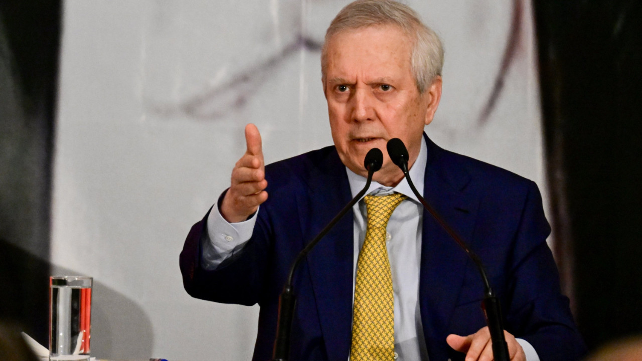 Aziz Yıldırım'ı kızdıran sözler: 'Ya şu kapıyı bir kapatın ya'