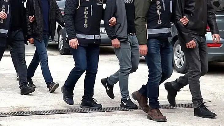 12 ilde dev FETÖ operasyonu! 41 tutuklama