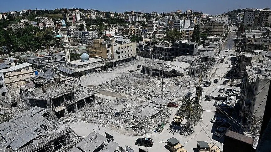 İsrail basını: İsrail ordusu, Lübnan'da işgal ettiği pilot bölgelerden birkaç gün içinde çekilebilir