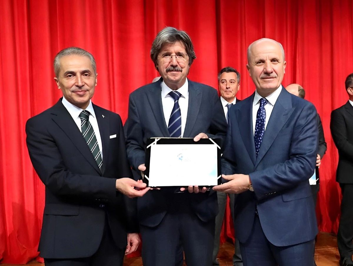 BUÜ, Türkiye'nin "spor dostu kampüs" unvanına sahip seçkin üniversiteleri arasına girdi