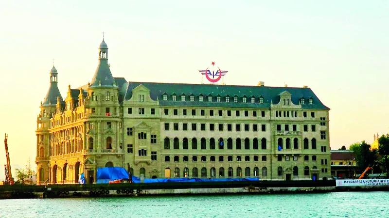 Haydarpaşa yeniden silüetteki yerini aldı