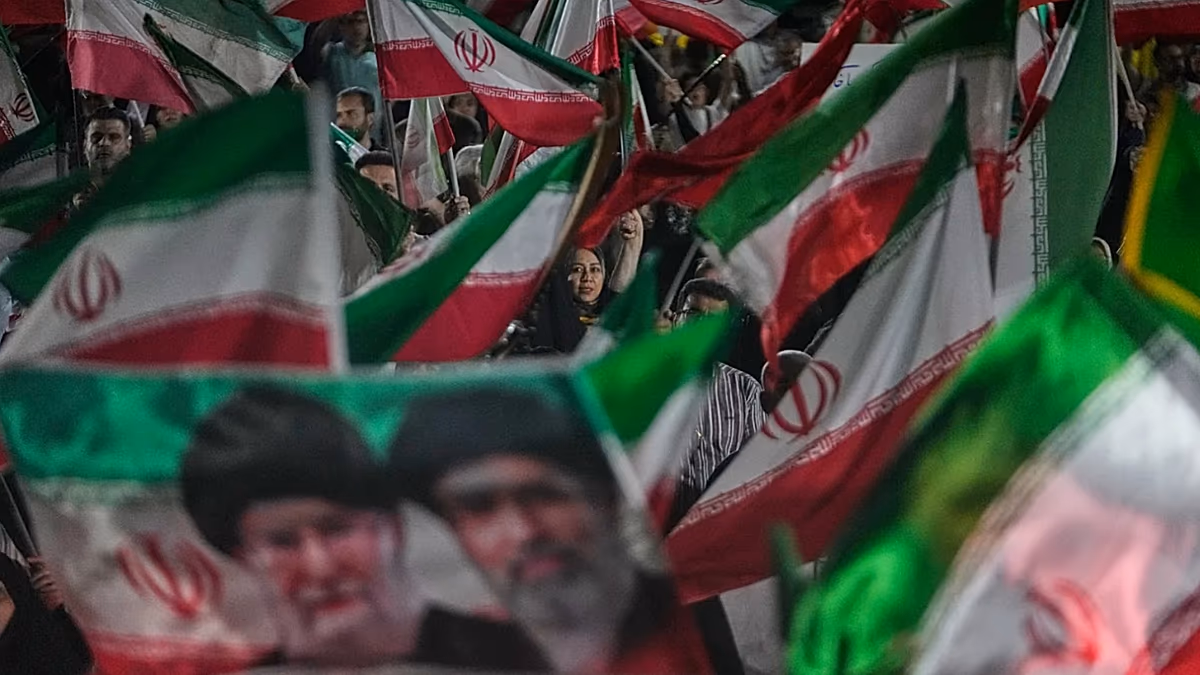 İsviçre'de yapılacak ABD-İran müzakereleri ertelendi