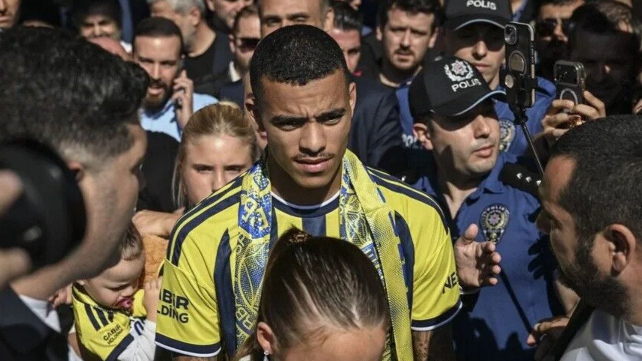 Fenerbahçe'nin yeni transferi Mason Greenwood İstanbul'da