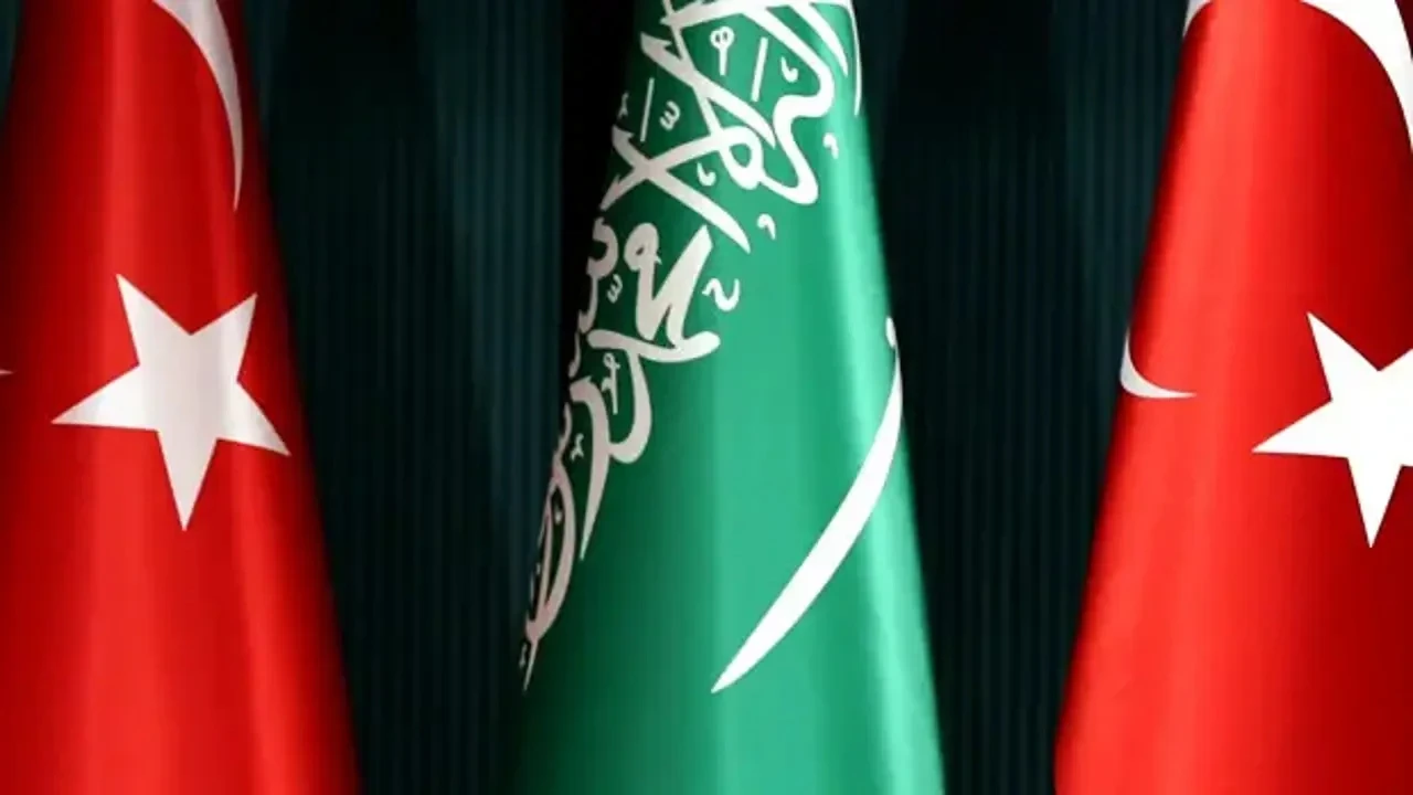 Türkiye ile Suudi Arabistan arasında kritik imza: Ticarette yeni dönem mi başlıyor?