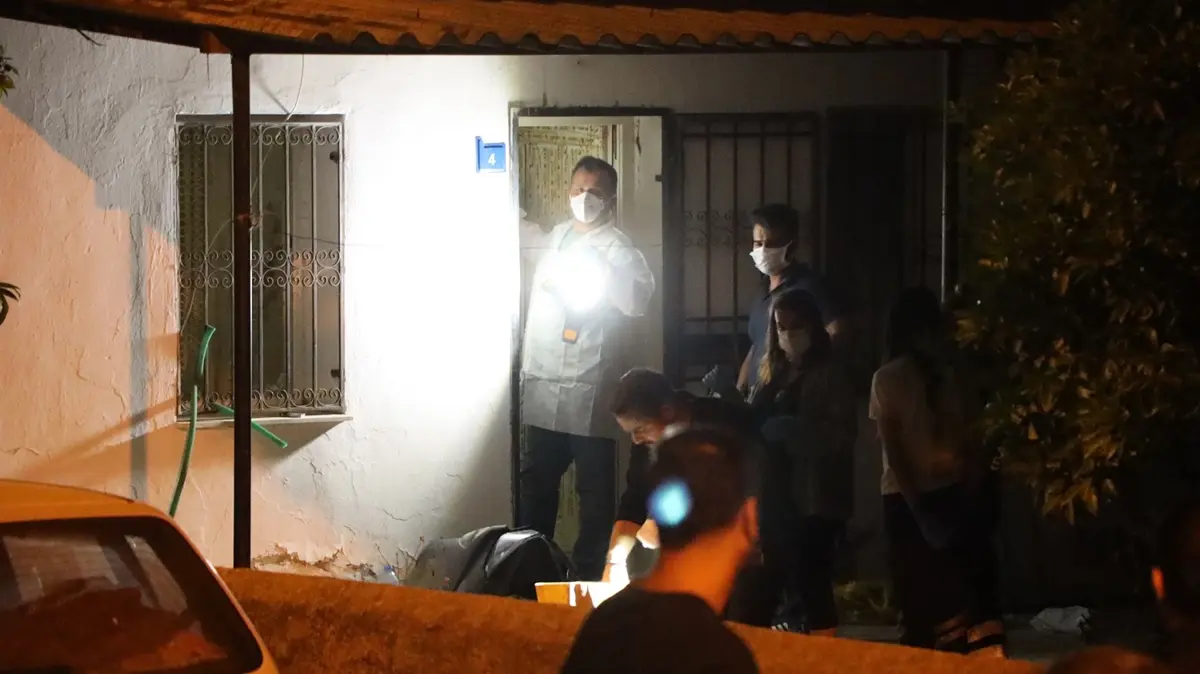 Babasının cesediyle iki gün aynı evde yaşadı! Bodrum'da yürek burkan dram