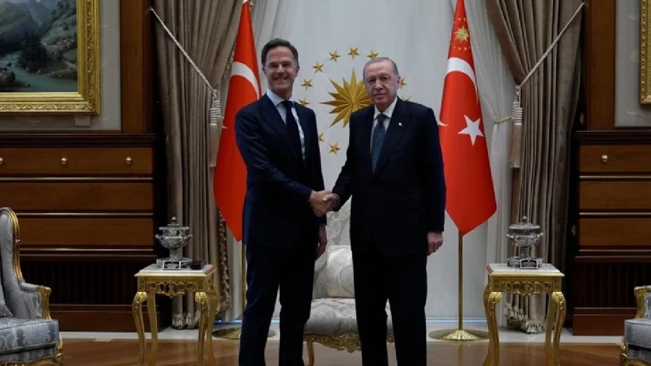 Cumhurbaşkanı Erdoğan, NATO Genel Sekreteri Rutte'yi kabul etti
