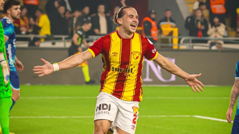 Galatasaray ve Fenerbahçe istiyordu! Göztepe Arda Okan Kurtulan'ın bonservisini belirledi