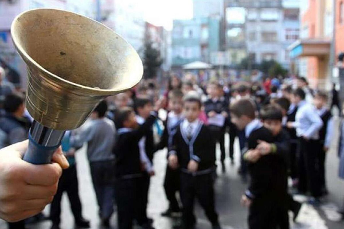39 ilçe kaymakamlığına yazı gönderildi: İstanbul'da okullarda mescid kararı