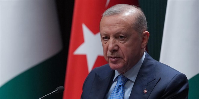 Cumhurbaşkanı Erdoğan'dan şehit polis memuru için başsağlığı mesajı