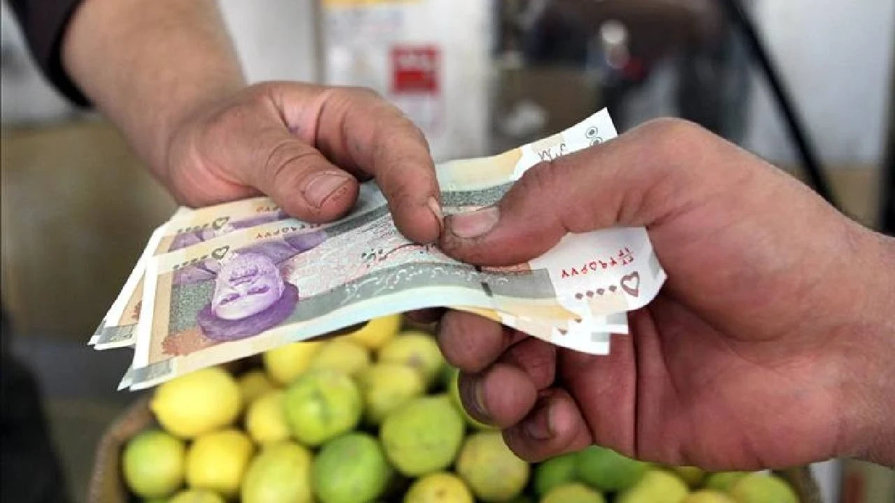 Savaş bitti, tümen şaha kalktı: İran'ın ulusal para biriminde beklenmedik dönüş