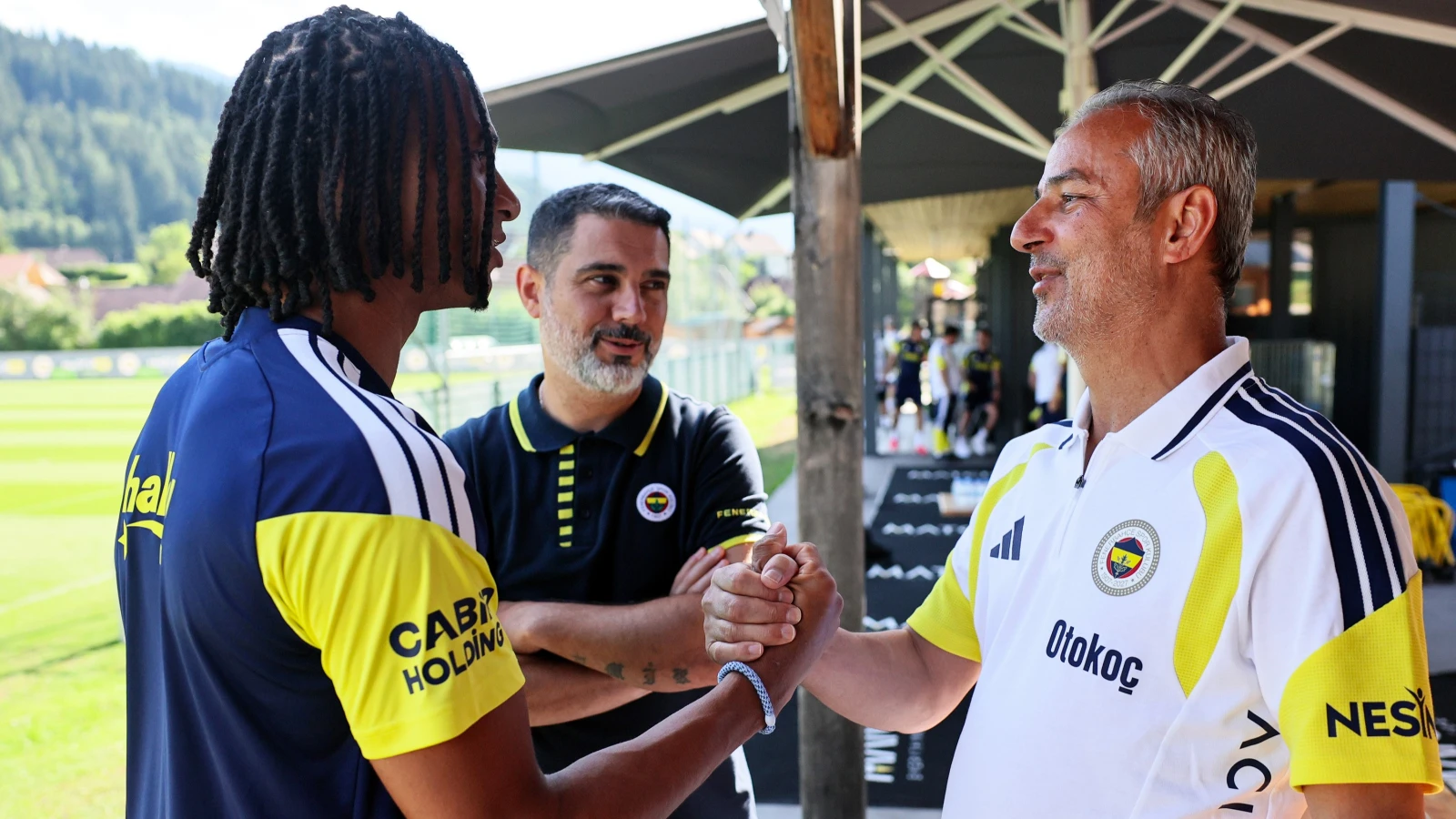 Nathan Ake, Fenerbahçe'de ilk çalışmasını yaptı