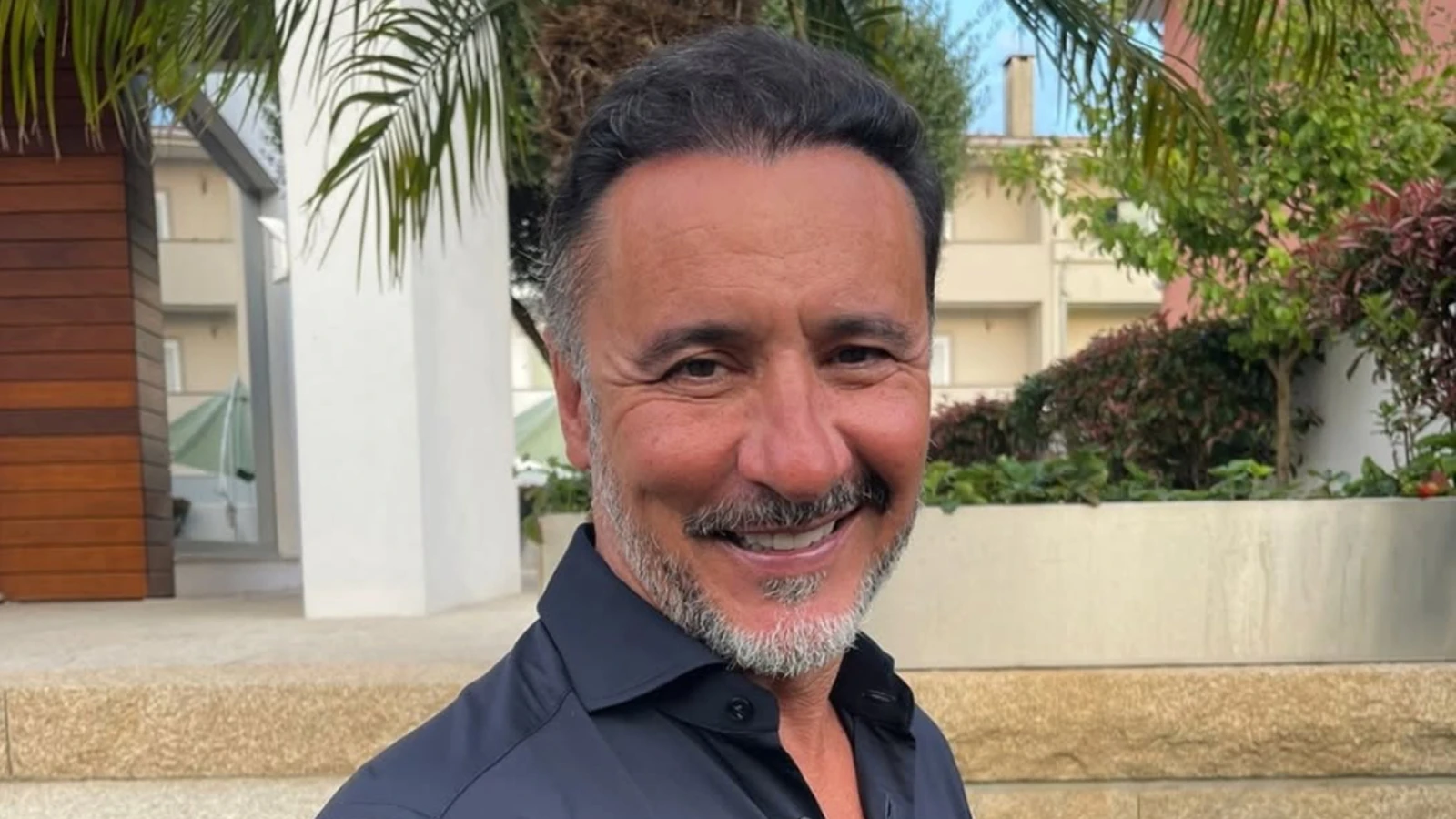 Vitor Pereira Pendik'te saç ektirdi, sonuçlarını paylaştı