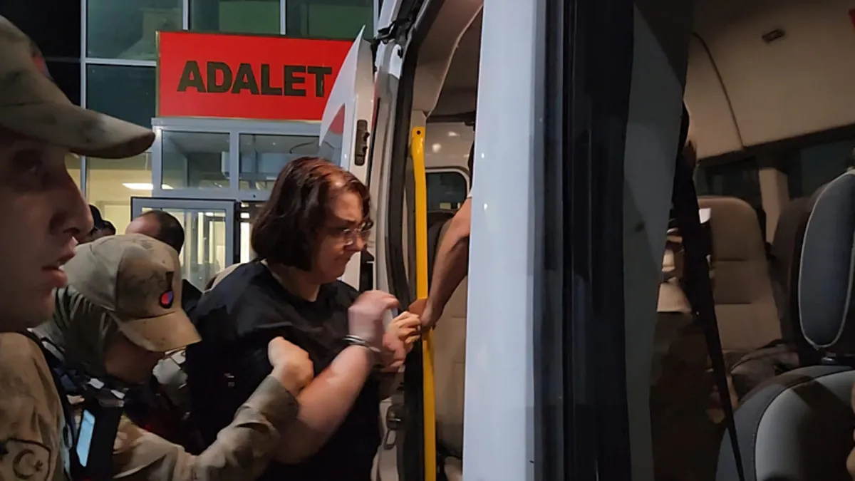 Gülistan Doku soruşturmasında tutuklanmışlardı! Cezaevine sevk edildiler: "Katiller" sloganları atıldı