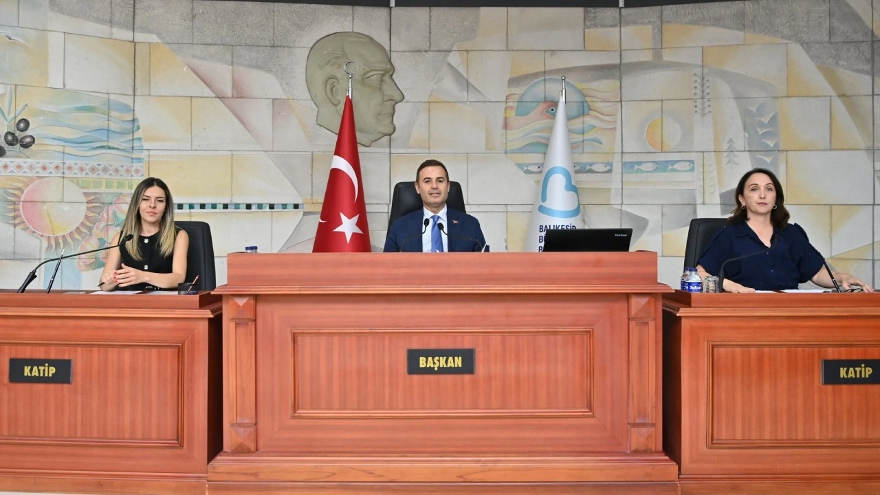 AKP'nin engelleme girişimlerine rağmen Balıkesir'de su indirimi kabul edildi