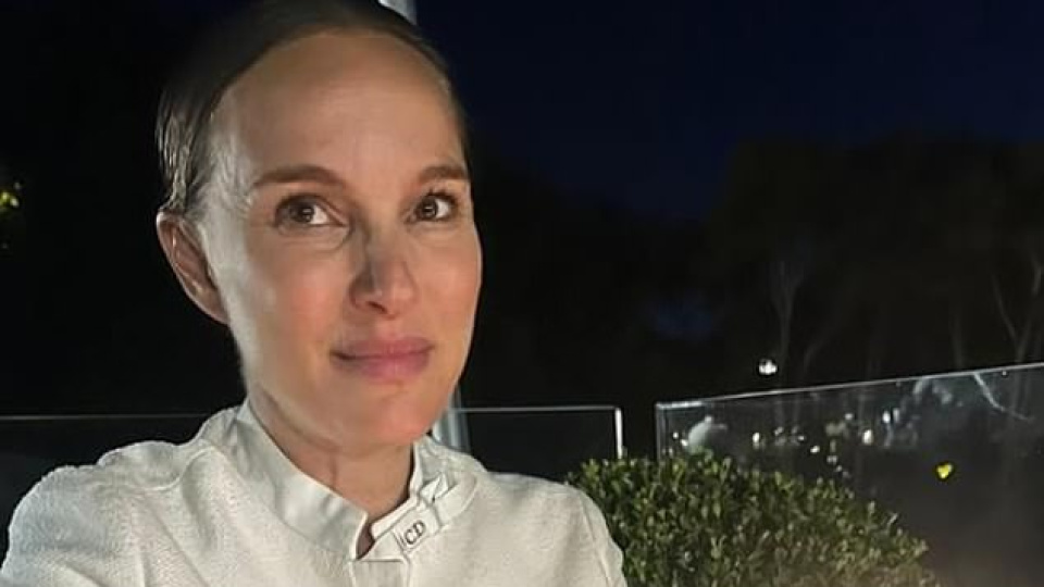 Üçüncü çocuğuna hamile olan Natalie Portman'ın karnı büyüdü