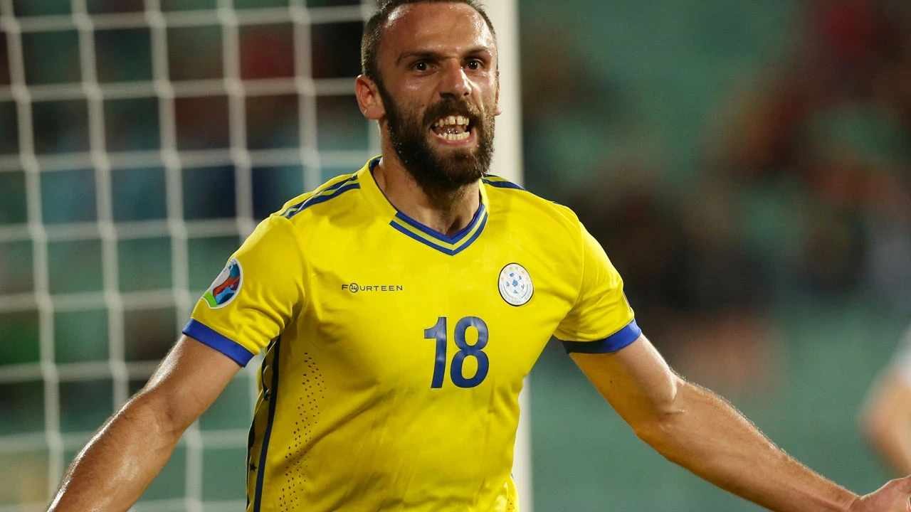 Vedat Muriç, izin sonrası Fenerbahçe'ye imza atacak