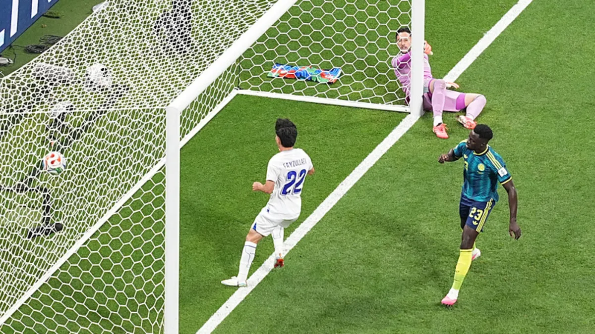 Süper Lig’in yıldızından 2026 Dünya Kupası’nda tarihi gol! Davinson Sanchez kaptan...