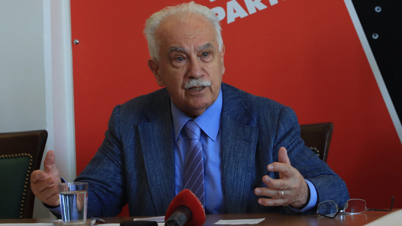 Perinçek’ten Milli Eğitim Bakanı’na istifa çağrısı: ‘NATO’yu da getirseniz saltanatı kurtaramazsınız!’