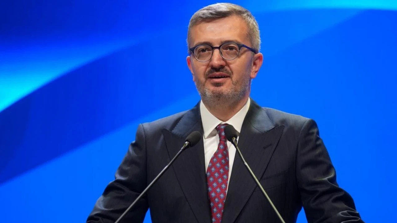 Burhanettin Duran'dan dikkat çeken mesaj: Türkiye, barışın ve işbirliğinin değişmez adresi olacak