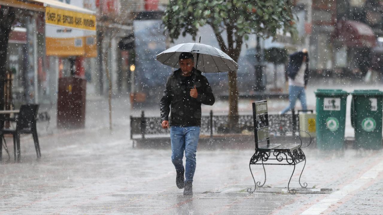 Ankara dahil 5 il için kritik uyarı! Sağanak ve dolu bekleniyor