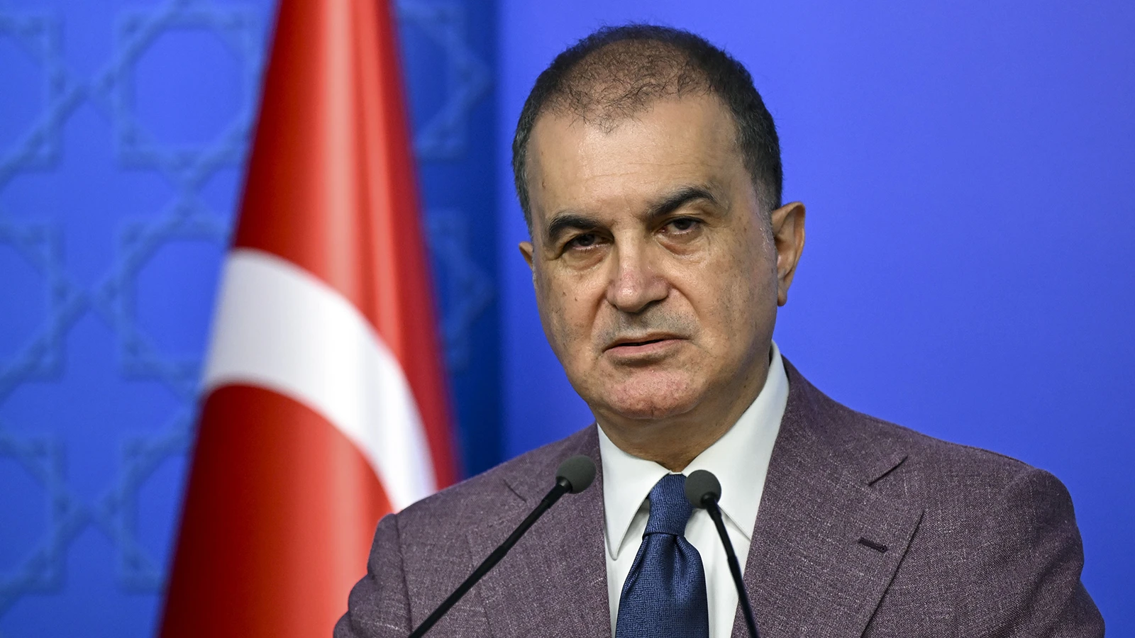 AK Parti Sözcüsü Çelik'ten milli tenisçi Zeynep Sönmez'e destek