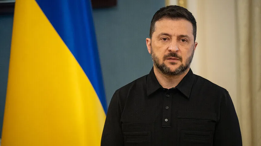Zelenskiy, "Ukrayna'nın yeni siyasi stratejisi" için hükümette değişikliğe gidileceğini açıkladı