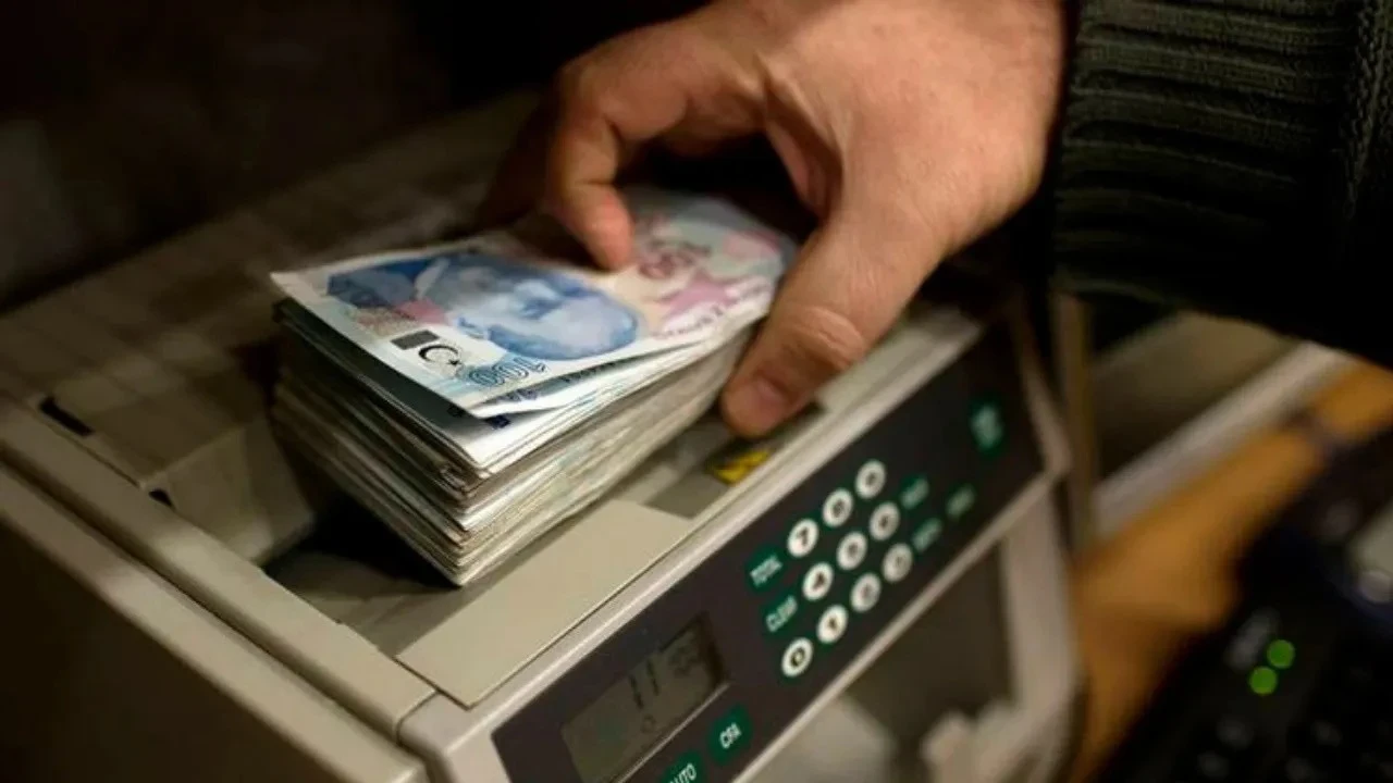 Hepsiburada'yı satın alan dev şirket, Türkiye'de banka satın alıyor