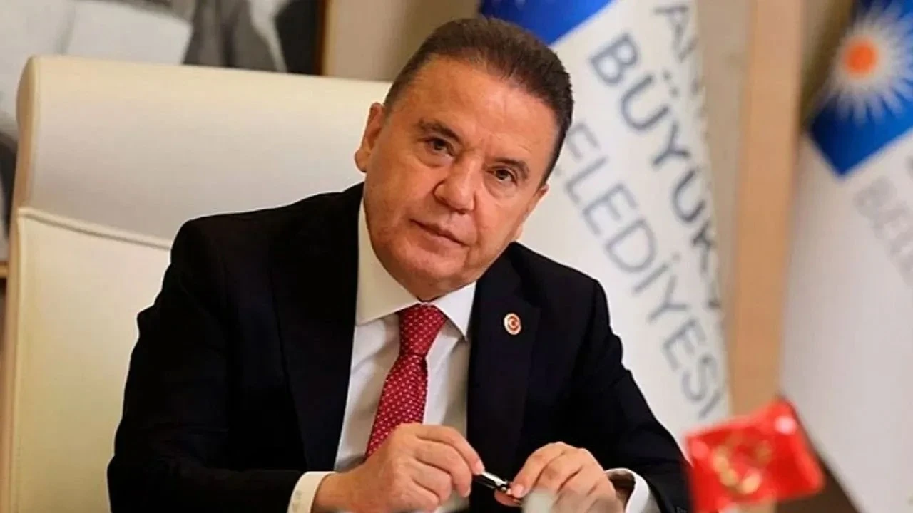 Muhittin Böcek 18. kez hastaneye kaldırıldı