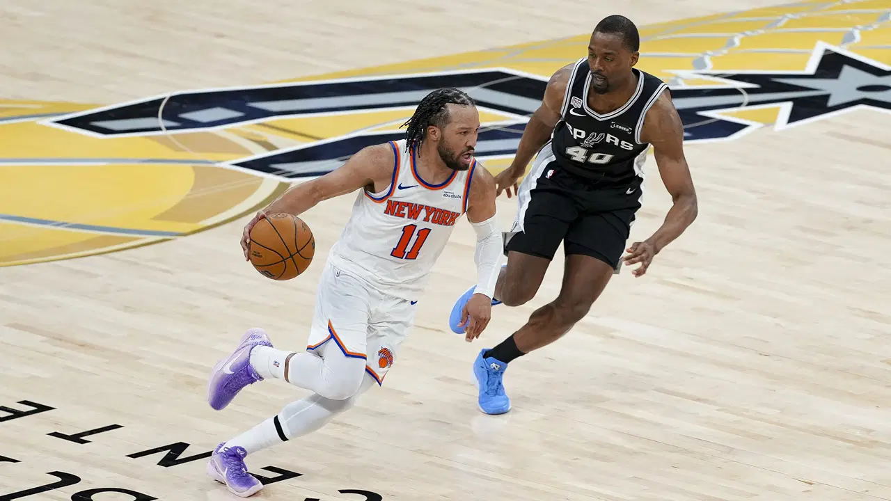 New York Knicks, NBA final serisine galibiyetle başladı
