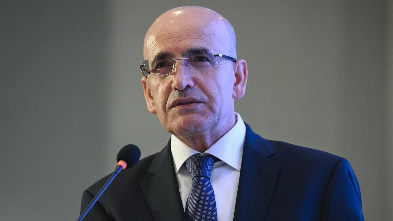 Bakan Şimşek’ten Londra’da net mesaj: “Erken seçim olasılığı düşük”
