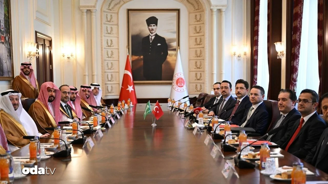 Adalet Bakanı Gürlek, Suudi mevkidaşı Al Smani ile adli iş birliğini görüştü