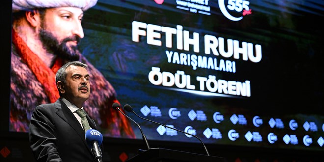 Bakan Tekin: Biz 'Fetih 1453' diyenlerle yolumuza devam edeceğiz