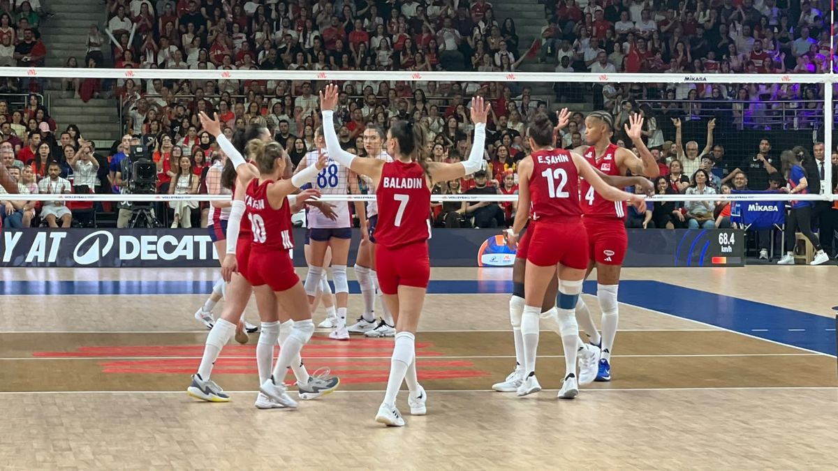 Filenin Sultanları, Fransa'yı 3-0 mağlup etti
