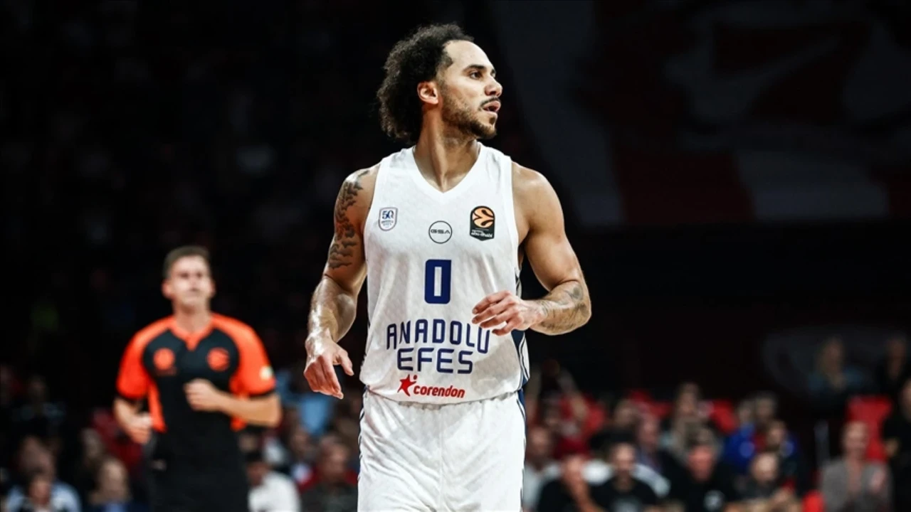 Anadolu Efes'te Shane Larkin dönemi sona eriyor: Yeni durağı Panathinaikos