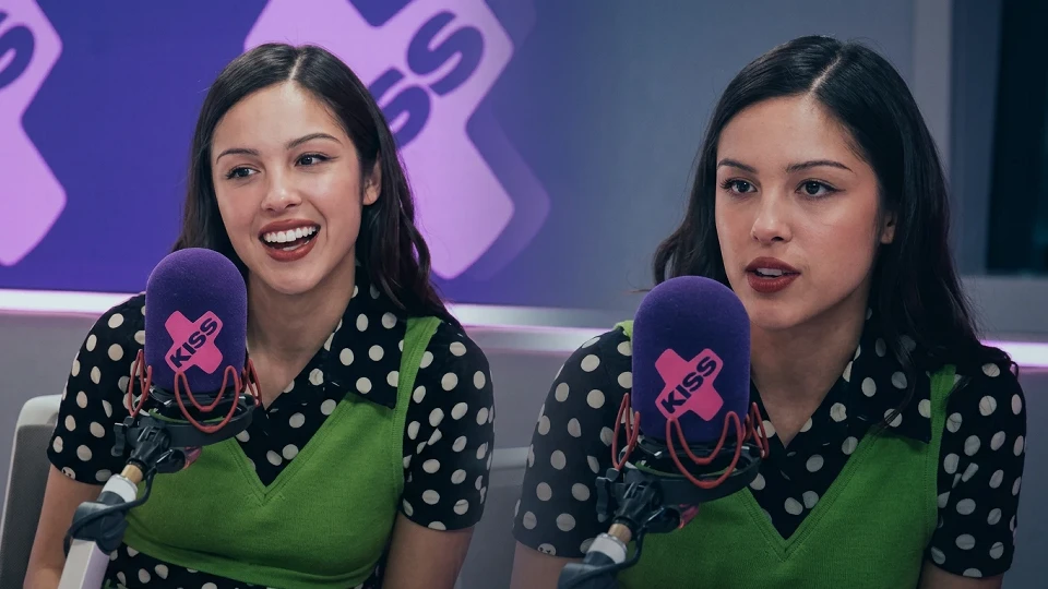 Olivia Rodrigo'dan Yeni albüm tanıtımında samimi açıklamalar: "Sahnede kokuyu alabiliyorum"
