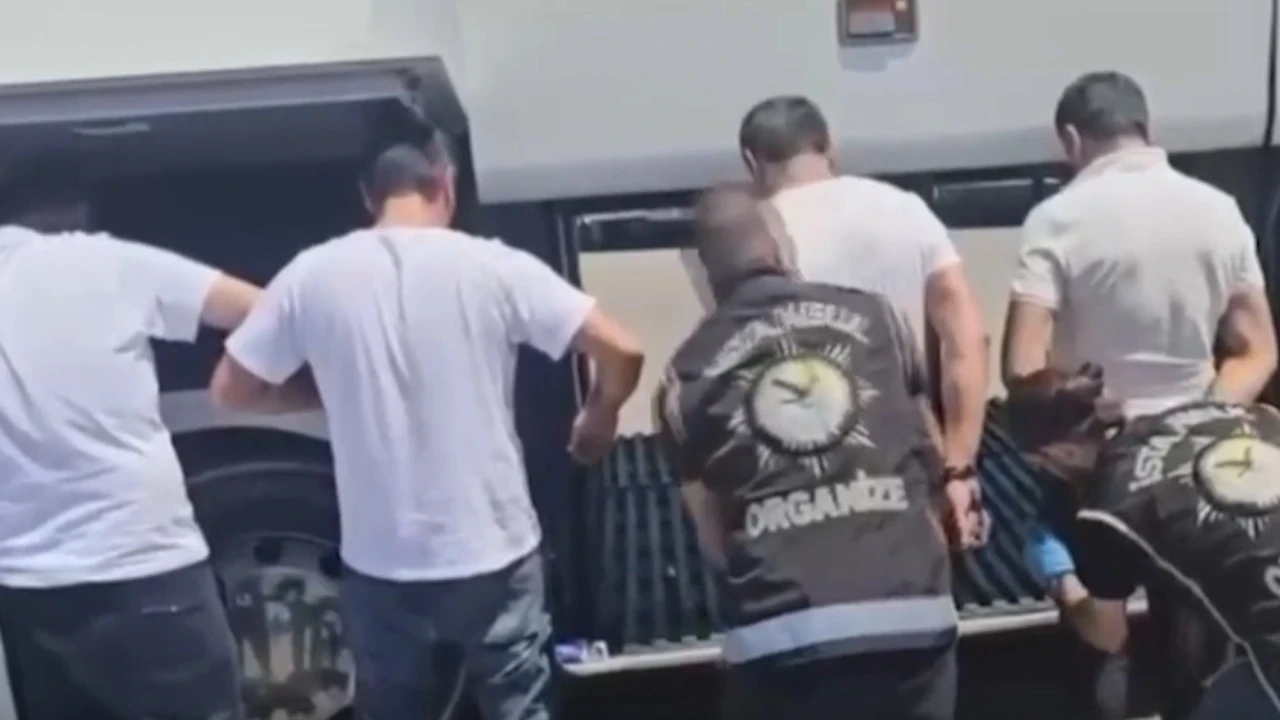 Yolcu otobüsünden cephanelik çıktı