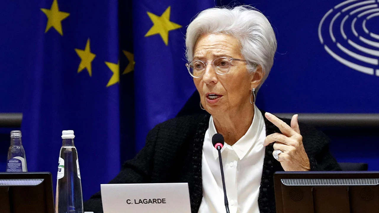 Christine Lagarde'dan enflasyon uyarısı: ECB Enerji fiyatlarının ekonomiye yayılmasından endişeli