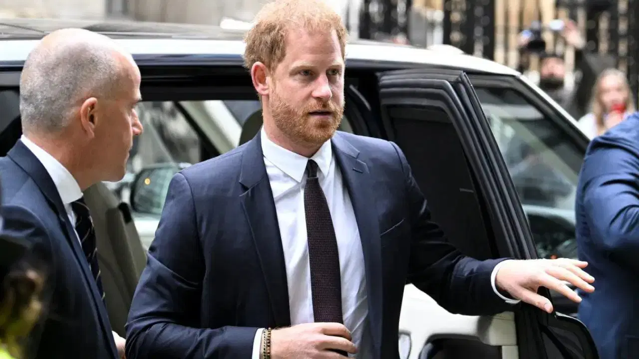 Prens Harry’ye İngiliz medyası karşısında büyük yenilgi: Daily Mail’e açtığı davayı kaybetti!