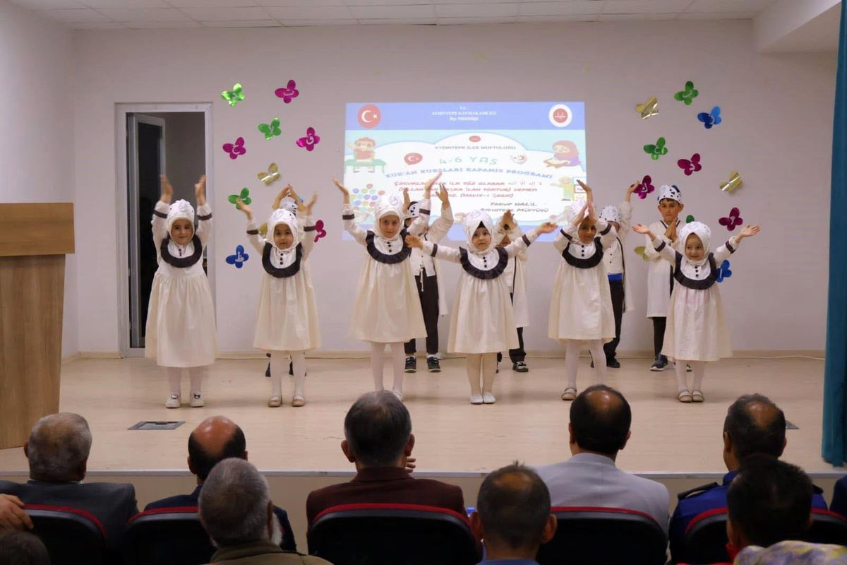 Aydıntepe'de Minik Öğrenciler İçin Kuran Kursu Kapanış Programı