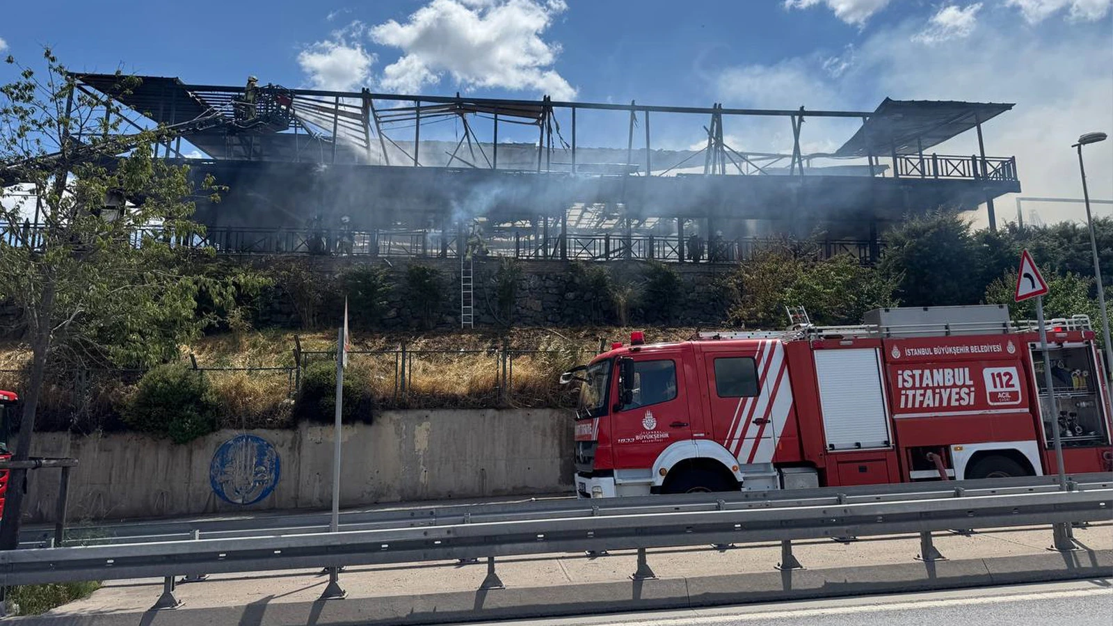 Maltepe'de restoranda yangın